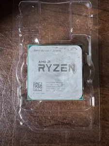 AMD Ryzen 2nd Gen 7 2700X - 4.3 GHz Eight Core (YD270XBGM88AF) Processor - Photo 1/2