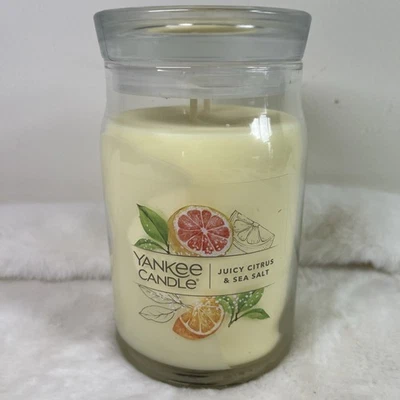 YANKEE Candle Juicy Citrus & Sea Salt Signature Collection Large 20 Oz New - Image 1 of 4