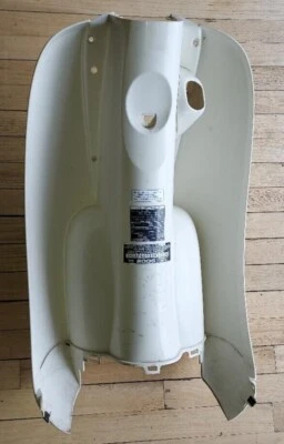 Honda plastics Fairing Metropolitan Scooter 2002-09 50cc CHF50 81131-GET-670ZA  - Image 1 of 4