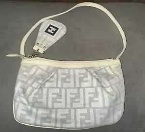 Fendi Pouchette Authentic - Picture 1 of 11