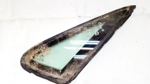 SAAB 9-3 1998 Rear Right passenger side corner quarter window glas #798843-23 - Bild 1 von 7