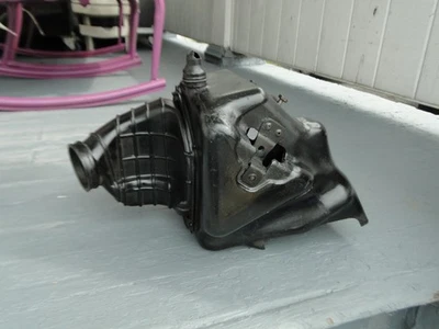 1989 YAMAHA YZ 125 ВОЗДУХООЧИСТИТЕЛЬ КОРОБКА МОЖЕТ ПОДОЙТИ ДРУГИЕ ГОДЫ И МОДЕЛИ - Изображение 1 из 4