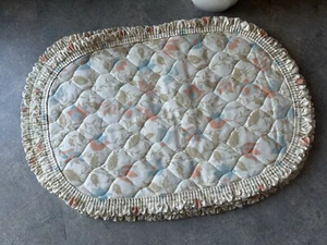 Vintage Set of 4 Quilted Placemats Floral Ruffle Blue Cream Coral Farmhouse - Picture 1 of 4
