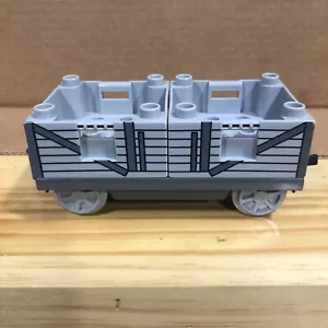 LEGO DUPLO THOMAS THE TRAIN TROBLESOME CARGO RETIRED - Picture 1 of 6