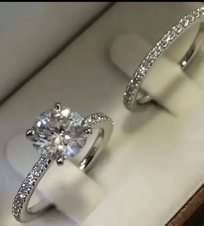 女士结婚戒指套装 — 第 1/1 张图片