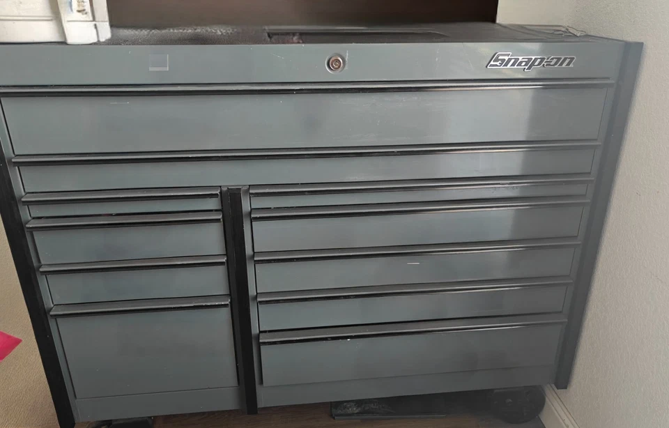 Snapon 54" Gray tool box with wheels, Like New! - Image 1 of 1