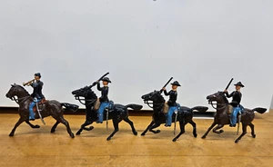 Lot of 4 Vintage Britains Soldiers on Horseback-5 - Picture 1 of 5