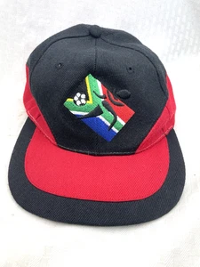 Mütze Kappe Südafrika Flagge mit Fußballspieler & Ballsport 1 Größe... ANGEBOT - Bild 1 von 8