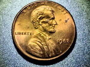 🔥1982 ERROR Cent Sm. Date No M.Mark 3.1g Off Center DDO, Weak Strike Reverse RD - Picture 1 of 10
