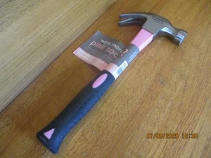 TOMBOY TOOLS Hammer Magnetic pink tools 13 oz new with tag *shipping included!* - Picture 1 of 10
