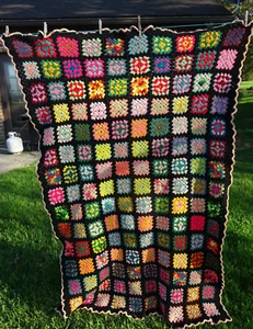 VTG Handmade Granny Square Afghan Throw Blanket Black Trim 51"x75" - Picture 1 of 9
