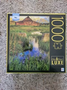 Milton Bradley Big Ben Luxe "Jackson Hole Barn" 1000 Piece Puzzle Complete - Picture 1 of 2