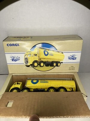 CORGI CLASSICS 1:50 97930 ERF TANKER LORRY BLUE CIRCLE LIMITED EDITION NIB - Image 1 of 4