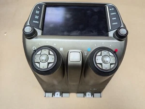 13-15 Chevy Camaro SS Navigation Radio Stereo Head Unit Climate - Picture 1 of 15