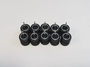 RL18 -Lot 5 Set Matchbox 1/64 Real Riders # Cut Tri Black 10mm , Rubber Wheels - Picture 1 of 4