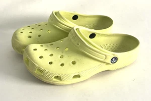 Crocs Classic Clog Light Green- Women 9 - Men 7 Comfort shoes - Picture 1 of 4