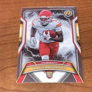 2025 Topps Resurgence #143 Xavier Worthy RC Rookie REFRACTOR Kansas City Chiefs - Bild 1 von 2