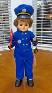 VINTAGE POLIZEI BÜRO PUPPE - WENN ICH GROSS BIN VON BRINN'S - Bild 1 von 6