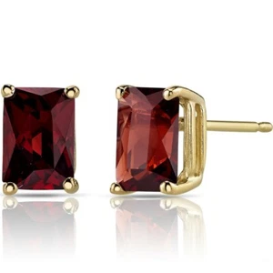 Pendientes de tachuelas de granate rojo de corte radiante de 2,33 quilates en oro amarillo de 14 K - Imagen 1 de 3