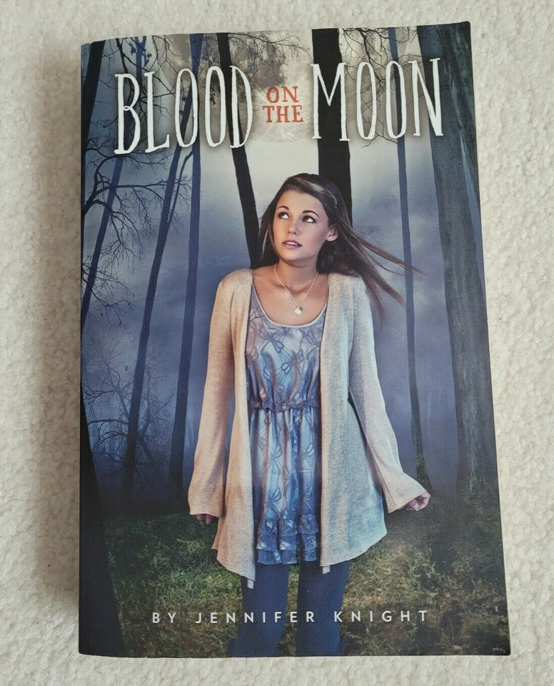 Blood on the Moon by Jennifer Knight (2011, Paperback) - Image 1 of 4
