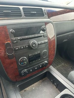 Interruptor selector de aire acondicionado usado se adapta a: Chevrolet Suburban 1500 2009 automático montado en el tablero Foto 1 de 4