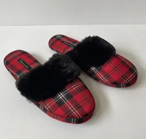 Victoria’s Secret Slippers Womens Medium Size 7-8 Red Black Plaid Satin Faux Fur - Picture 1 of 13