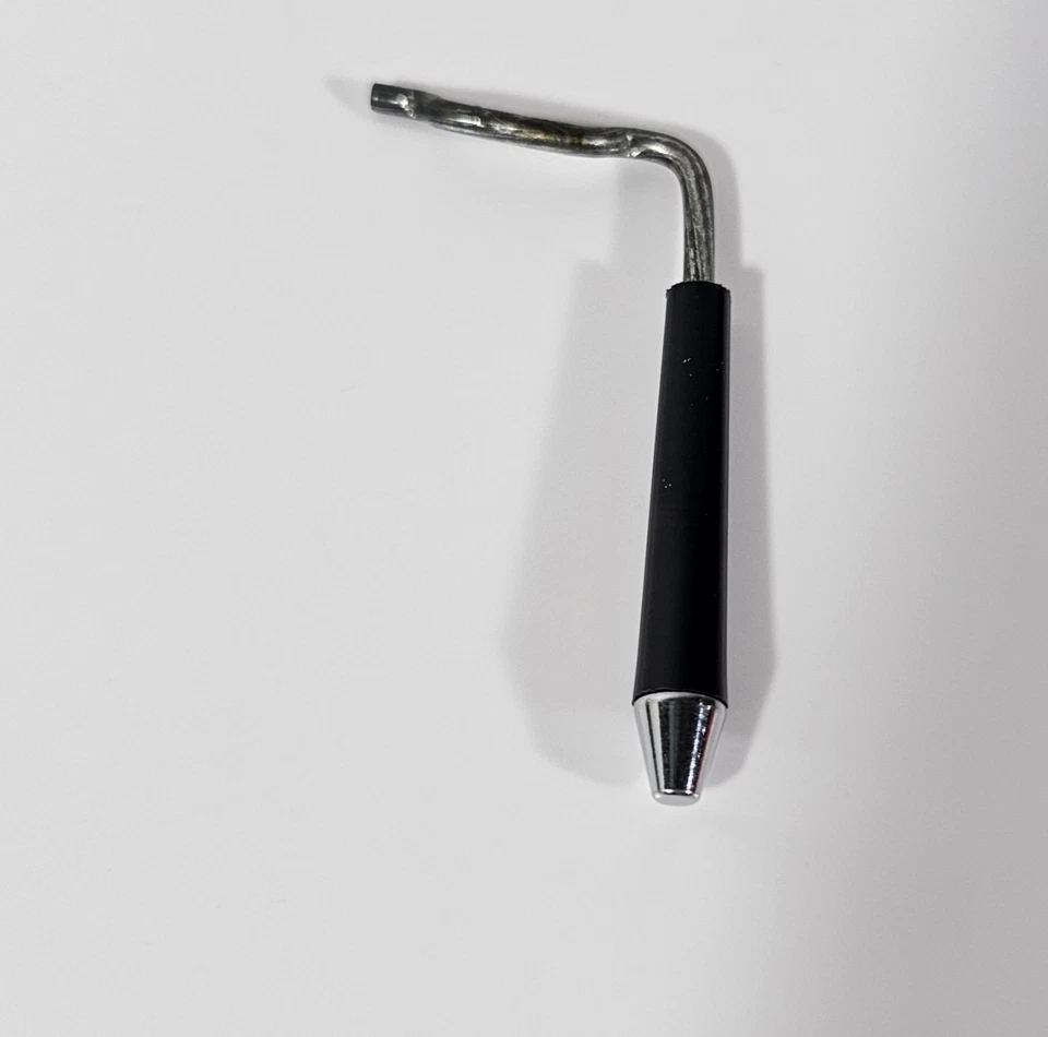 Realistic Lab-36 Turntable Part, LIFT LEVER - Image 1 of 3