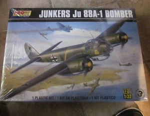 Revell 03988 1:32 WWII German Junkers JU-88A-4 Bomber factory sealed - Bild 1 von 2