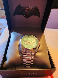 Wonder Woman Accutime Watch Batman V Superman Green Face Stainless Steel - Picture 1 of 10