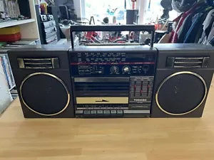 Toshiba Stereo Radio Cassetten Recorder RT-7025 - Bild 1 von 1