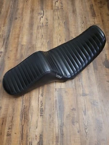 Le Pera LK-021PT Cherokee Motorcycle Seat - Pleated Seat ('06-'17) - Picture 1 of 24