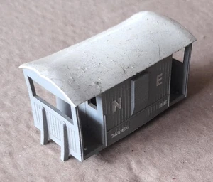 Triang R16 NE Grey Brake Van Body - OO Gauge - Picture 1 of 7