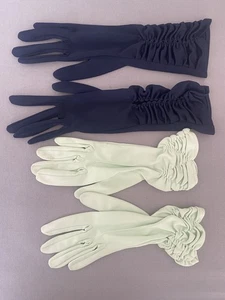 2 Pairs Vintage 1950's Navy Blue 7.5 & 7 Pale Green Nylon Over Wrist Gloves - Picture 1 of 9