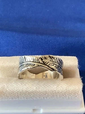 James Avery Sterling Silver Wide Feather Ring Band Size 8 - Image 1 of 4