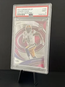 Panini Chronicles Draft Spectra 2022 rosa neón Ja’Marr Chase, LSU/75 PSA 9 - Imagen 1 de 2