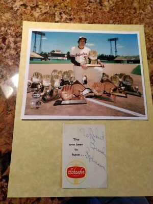 B. Robinson,Mike Schmidt & Stan Musial  "Cuts" Autographs - Image 1 of 4