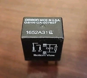 Honda & Acura OEM Omron 4 Pin Accessory Power Relay G8HN-UA-007607 - Bild 1 von 7