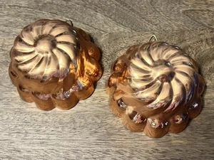 2 Vintage Copper Small Molds Made In Korea - Picture 1 of 5