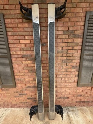 Ram 1500 2013-2026 OEM PELDAÑOS LATERALES/55A Foto 1 de 4