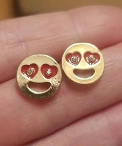 Goldtone Emoji Earrings Heart Eye Smiley Face Studs Cute Pierced Fun Jewelry  - Picture 1 of 3