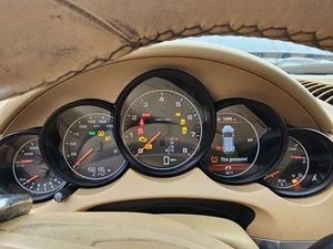CLUSTER VELOCÍMETRO PORSCHE CAYENNE 2011-2012 (MPH): 3,6 L, AT, CON NAVEGACIÓN - Imagen 1 de 12