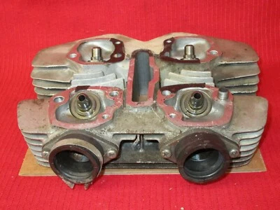 OEM early 1969 HONDA CL350 cylinder head  - Изображение 1 из 4