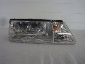 NOS OEM Lincoln Continental Head Lamp Light Assembly 1995 - 96 Right Hand - Picture 1 of 6
