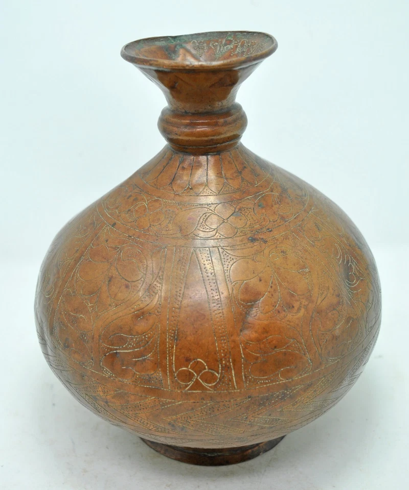 Antigua olla ritual tántrica de cobre original hecha a mano fina grabada rara Foto 1 de 4