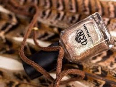 LCN Nagellack Nagel- Nagel Lack 720 Sunglow 100% Veganer 8ML - Bild 1 von 2