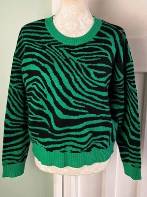 Apricot Grass Green / Black Animal Print Relaxed Fit Knit Jumper - Size 10 - Image 1 of 4