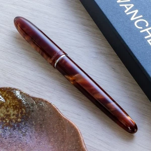 Pluma Estilográfica Wancher Mofu -Toffee Plumín Acero Inoxidable - Imagen 1 de 10