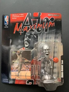 Figura Michael Jordan Air Maximum Edición Plata - Imagen 1 de 4