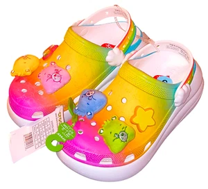 Zueco Crocs Care Bears Crush arco iris iluminado para mujer talla 6 (hombre 4) zapatos - Imagen 1 de 7