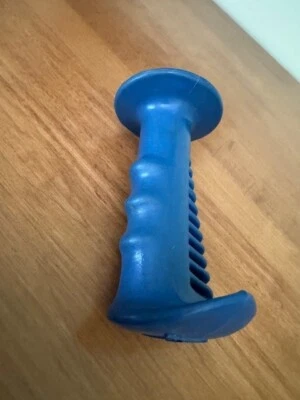 DE COLECCIÓN VIEJA ESCUELA FUAN 3 EMPUÑADURAS AZUL SOLO SIN USAR OAKLEY 3 FORMAS MANGOSTA GT Foto 1 de 3